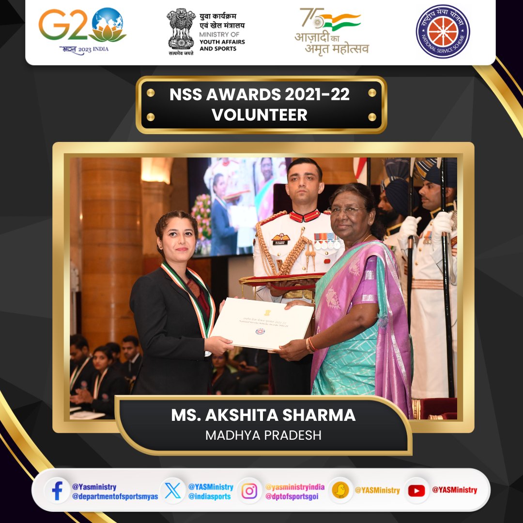 YASMinistry's tweet photo. Akshita Sharma, NSS Volunteer at Sarojini Naidu Govt. Girls PG College,  Bhopal, MP, was honored with the #NSSAward 2021-22 for her exemplary  service! She planted 180 saplings, donated blood, and led COVID-19  relief efforts. A true community leader! https://t.co/yOc7wTJ5tg