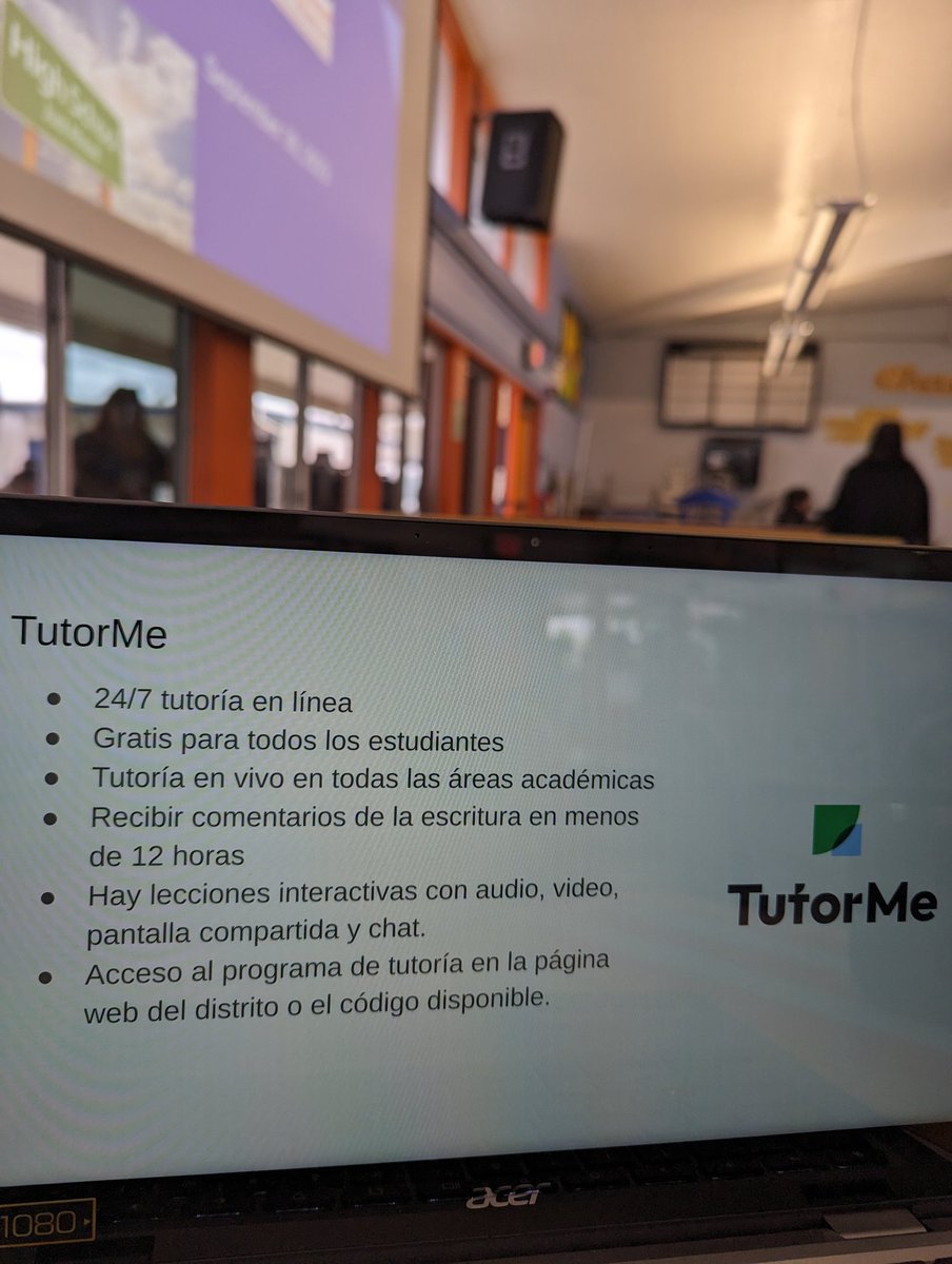 Got to help spread the word about @tutorme, which is available to all @OxnardUnion students, at the Parent Summit in English y Espanol tambien. #WeAreOxnardUnion