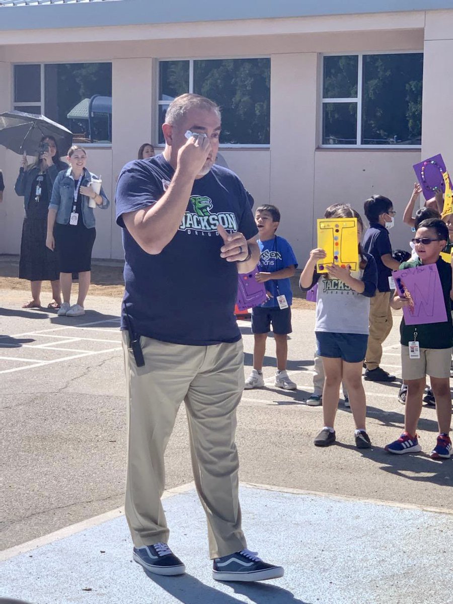 josemontano's tweet image. Yesterday I bid farewell to my home for the last 5 yrs as I start a new chapter in NMUSD. I’m forever grateful to the @JacksonDragons community for welcoming me as their own. I learned so much from this family and I know they’re on the path to greatness. #OnceaDragonAlwaysaDragon