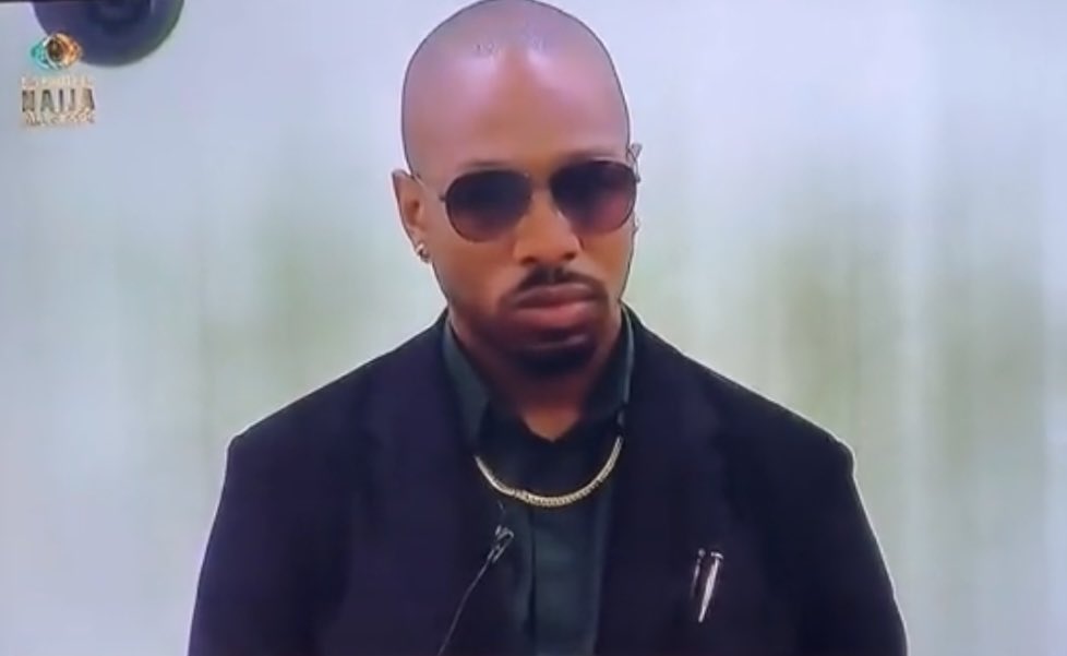 sabiradioonline's tweet photo. When/If Ilebaye wins tomorrow, she should find Ike wherever he is and dash him like 20m from the 120m. He played what is arguably the most vital role that positioned her game from wherever she was as a mere 3-week evictee to where she’s currently at. #bbnaija https://t.co/rXPoXs8Qec