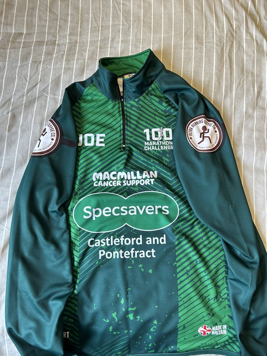 JoeStearne's tweet photo. Hi everyone hope your well … I’m on the hunt for some business or people to sponsor my marathon vests for my 100 marathon challenge some big ones coming up after a Christmas Day race vest designed London marathon race vest and the 100th marathon at Leeds 2024 💚✅🏃🏻‍♂️ https://t.co/aaBM1r00Fq