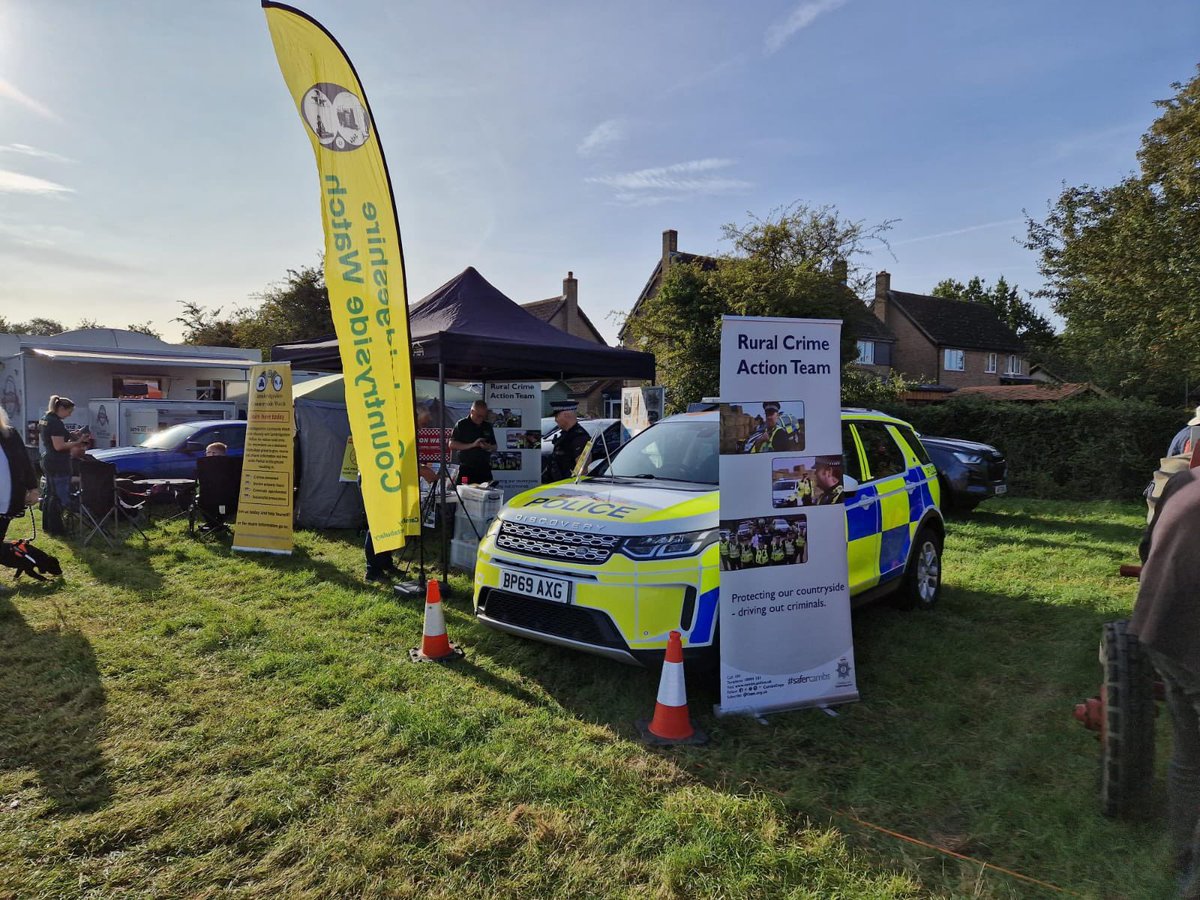Cambs Rural Cops 🚜🚮🏰🦊🦇 tweet media