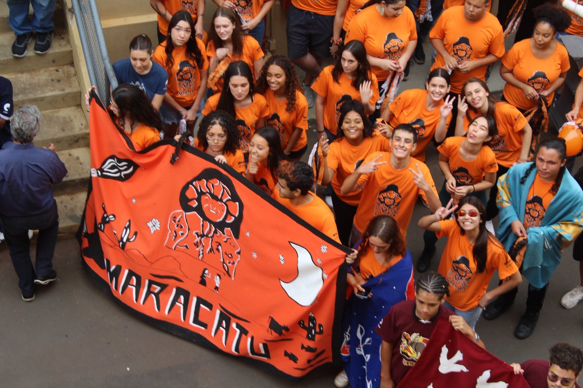 equipe_maracatu's tweet photo. AYO AYO AYO MARACATU 🧡 https://t.co/mAaDPrT9p0