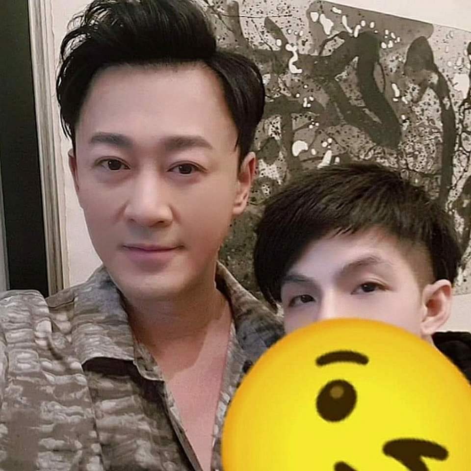 leechewdong's tweet photo. 香港chok王林峰  遇 大马chok王李秋东  遇见 @lam_fung_official  #林峰 #爆seed  #程亮  #溏心风暴 #溏心風暴之家好月圓  #官家仔 #raymondlam  #leechewdong #chewdong #李秋东 https://t.co/OaOwpjJ1Vl