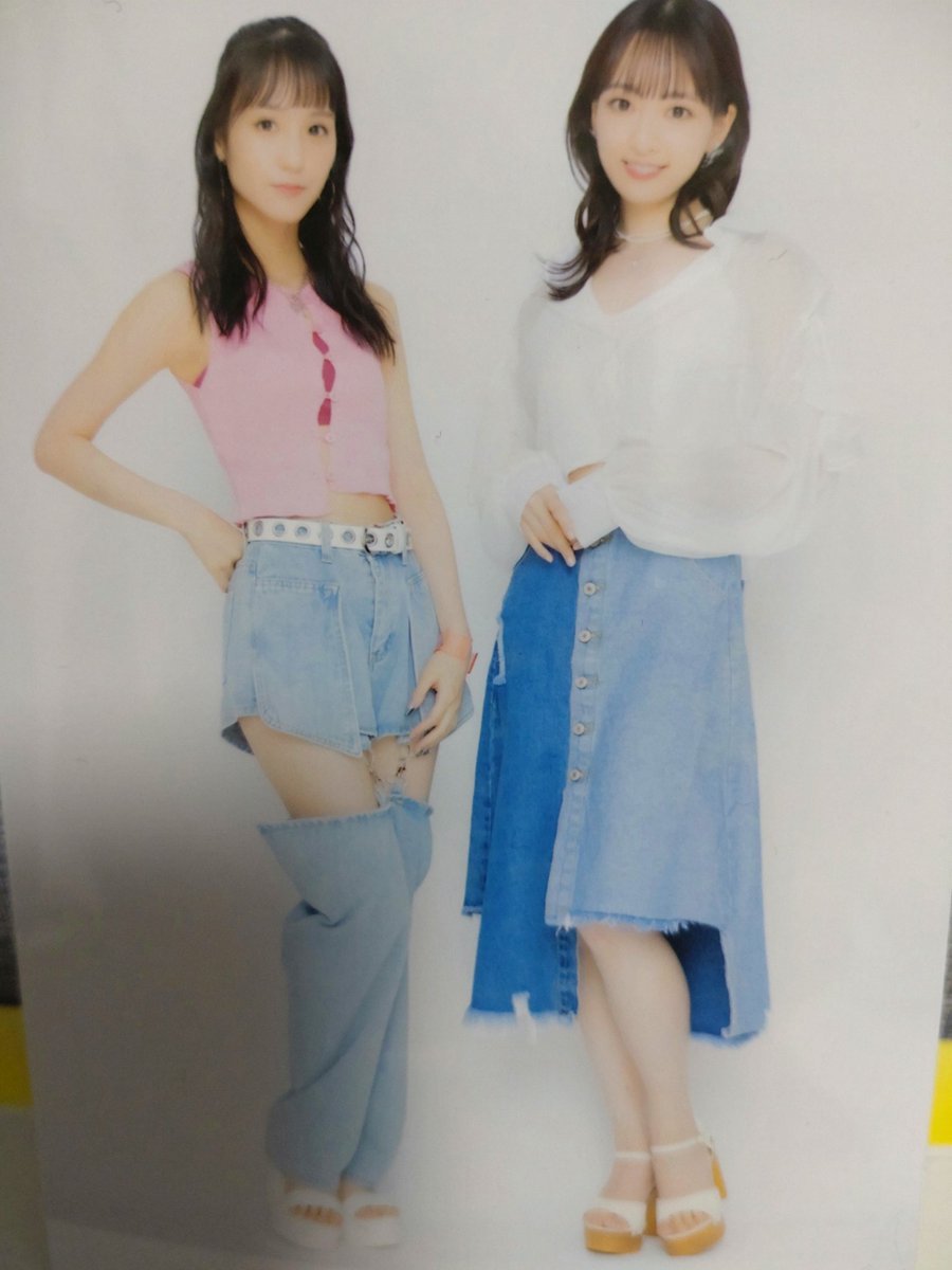 tsuyo_don's tweet photo. 09月30日名古屋栄ハートランドにて待ちに待った「Bitter＆Sweet」のライブ😂🎤💕
久しぶりにビタスイらしいライブ‼️😭最大の盛り上がり曲「インストール」での一体感は最高👍 アルバムのメドレーに感動したから発売当時の写真も載せるね‼️
 #ビタスイ
 #ビタースイート
 #田崎あさひ
 #長谷川萌美 https://t.co/ZhzUIGtsl7