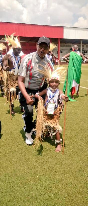 #Burundi:Turakeje umugwi ndangakaranga w'intore zo mu @KirundoProvince kwiteka ridasanzwe uhejeje gutera intara mu gutahukana ikibanza cambere, mu mahiganwa y'imico ndangakaranga yatunganijwe n'ubushiranganji bwa @MinEACJSCBdi ku mugwa mukuru wa politique i <a href="/Gitega/">Province Gitega</a>.