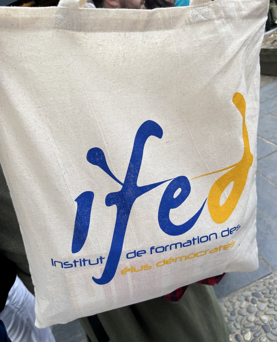 PierreBaty's tweet image. Se former et échanger entre élus locaux et pour mieux servir. #IFED

👉 Et très fier de présenter les meilleures spécialités franciliennes, à commencer par l’excellent Brie de Meaux 😋

#URMoDem #Guidel2023