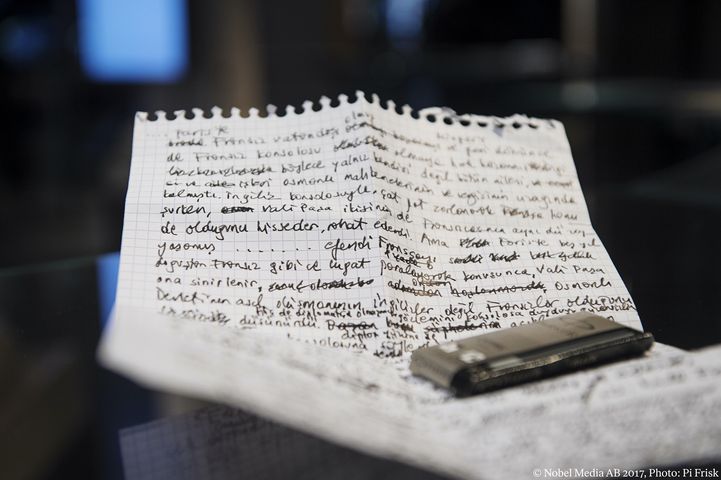 NobelPrize's tweet photo. What's your mother language?

Did you know the Nobel Prize in Literature has been awarded to laureates writing in a total of 25 different languages including Bengali, Hungarian and Turkish, the native language of laureate Orhan Pamuk, whose manuscript is pictured here. https://t.co/sDsLcc5Vlu