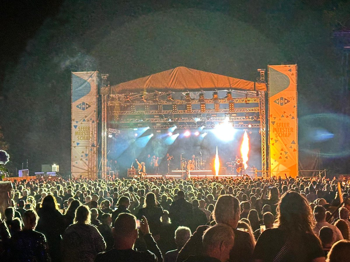 wimpbnevents's tweet image. #10jaar #VDK
@Di_rectMusic 
#productie
#PBNEvents