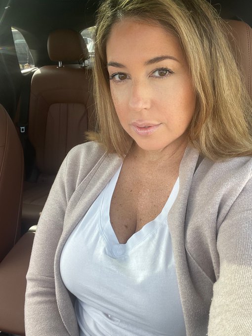 Lunch date with @Xia_Land   I washed my hair for her 😍 https://t.co/Pt3DtEoKBy<a class="tags" target="_blank" title="On Twitter" href="/?out=eyJ0eXAiOiJKV1QiLCJhbGciOiJIUzUxMiJ9.eyJpYXQiOjE3MTk1NjE0NTMsImlzcyI6InR3cG9ybnN0YXJzLmNvbSIsIm5iZiI6MTcxOTU2MTQ1MywiZXhwIjoxNzUxMDk3NDUzLCJyZWRpcmVjdF91cmwiOiJodHRwczovL3R3aXR0ZXIuY29tL1hpYV9MYW5kIn0.ONkbkecMkrl-iTW-EmfL7D5-zjZyzxBvm4BubgiEDSt2LIfiVzcPsC7fxqm1L3kFmJruEquzugzpFmZIqeZpXQ">@Xia_Land</a><a href="/tag/americasgame"class="tags"><span>#americasgame</span></a>