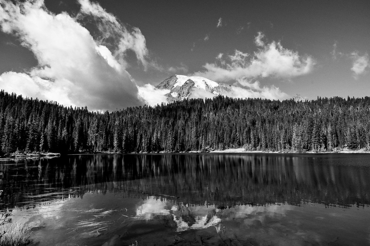 KenStJohn1's tweet photo. Mt Rainier, peeking in and out of the clouds, at Reflection Lake.

#blackandwhitephotography https://t.co/bXoccI5dKM