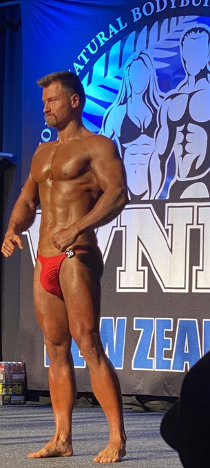 3rd place isn&rsquo;t too bad when you&rsquo;ve only had 3 10-15 minute posing sessions haha next time should easy