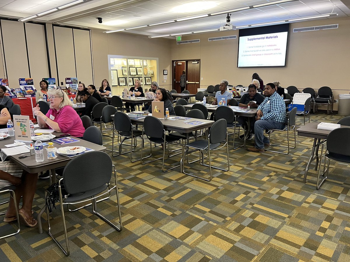 playcirvin's tweet photo. @ChannelviewISD is proud to host surrounding school districts for a Saturday training by the @dinahzike Academy.  We are learning about downloadable science notebook Foldables! @CvisdT https://t.co/AbNMN6ZIsK