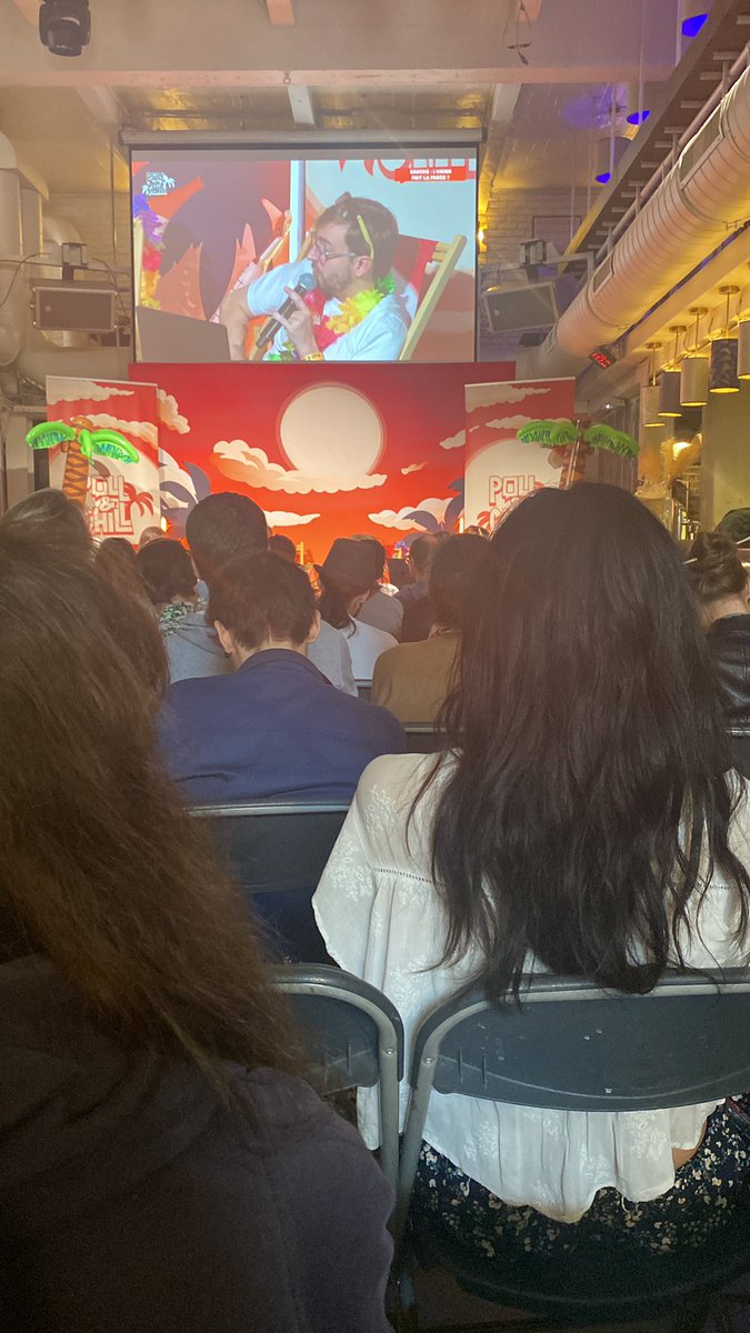 Fairy_Psych0's tweet photo. Débat sur l’union de la gauche à @PollAndChill ✨ https://t.co/8bNGfTG21Q