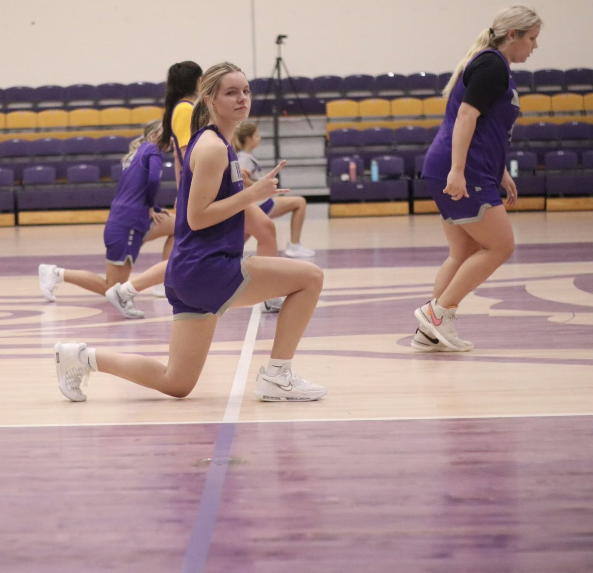 Roll Yotes! 🤘🏻🐺💜 <a href="/reagan_goetz/">Reagan Goetz</a> <a href="/KwuWbb/">KWU Women’s Basketball</a>