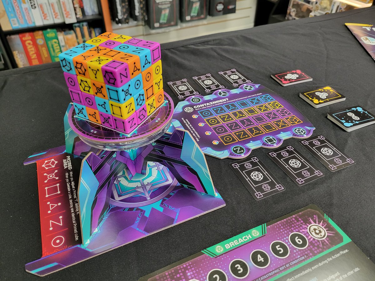 drewstees's tweet image. 🎲 Can you successfully contain the Tesseract? 🎲 Stop by Nick Nack's Full Frontal Attack in Hershey for a demo of this unique cooperative game! Running today from 10am - 3pm!

@SmirkandDagger 
@NickNacksAttack
@DexEnvoy