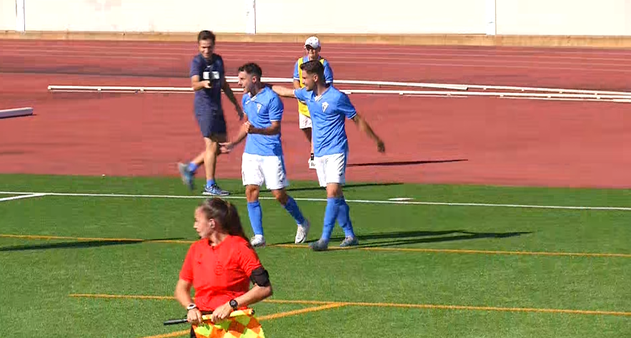 DeportesCMM's tweet photo. 🔴 EN DIRECTO 

➡️ ¡GOOOOL DEL @CDManchegoCReal! ¡GOL DE DIEGO AGUIRRE! 

⏱️Min.21 @CDManchegoCReal 1-0 @RBL1912 

📺 Vívelo en @CMM_Play 

🔗 https://t.co/DPUTDJSDaf https://t.co/A85spyms81