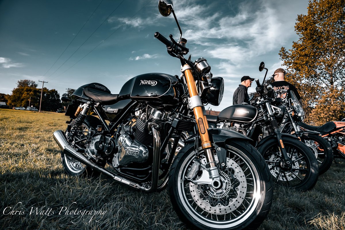 Chrisphotos19's tweet photo. #biker #motorbike #biker #bikernight #motorcycle #bikermeet #man #rider #sony #sonycamera #sonyrx10iv #lightroom #photography #photographer #sonycamera #sonyphotography #bikephotography #motorbikephotography https://t.co/vfvzpzOv4b
