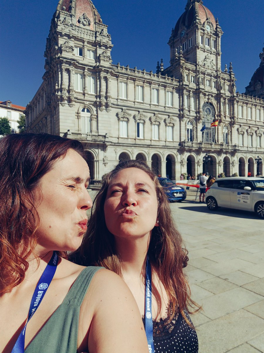 BettyEstevez's tweet photo. @Miguelfloro #RMC23 ha pedido que nos presentáramos...
Somos Betty Das Neves y @raquelcuadrados y ambas impulsamos el #rural pero en diferentes actividades #turismo #socialmedia #emprendimiento y mucho más...una de #surPontevedra y otra de #Lugo😜🫶 https://t.co/YS3fJKSWni