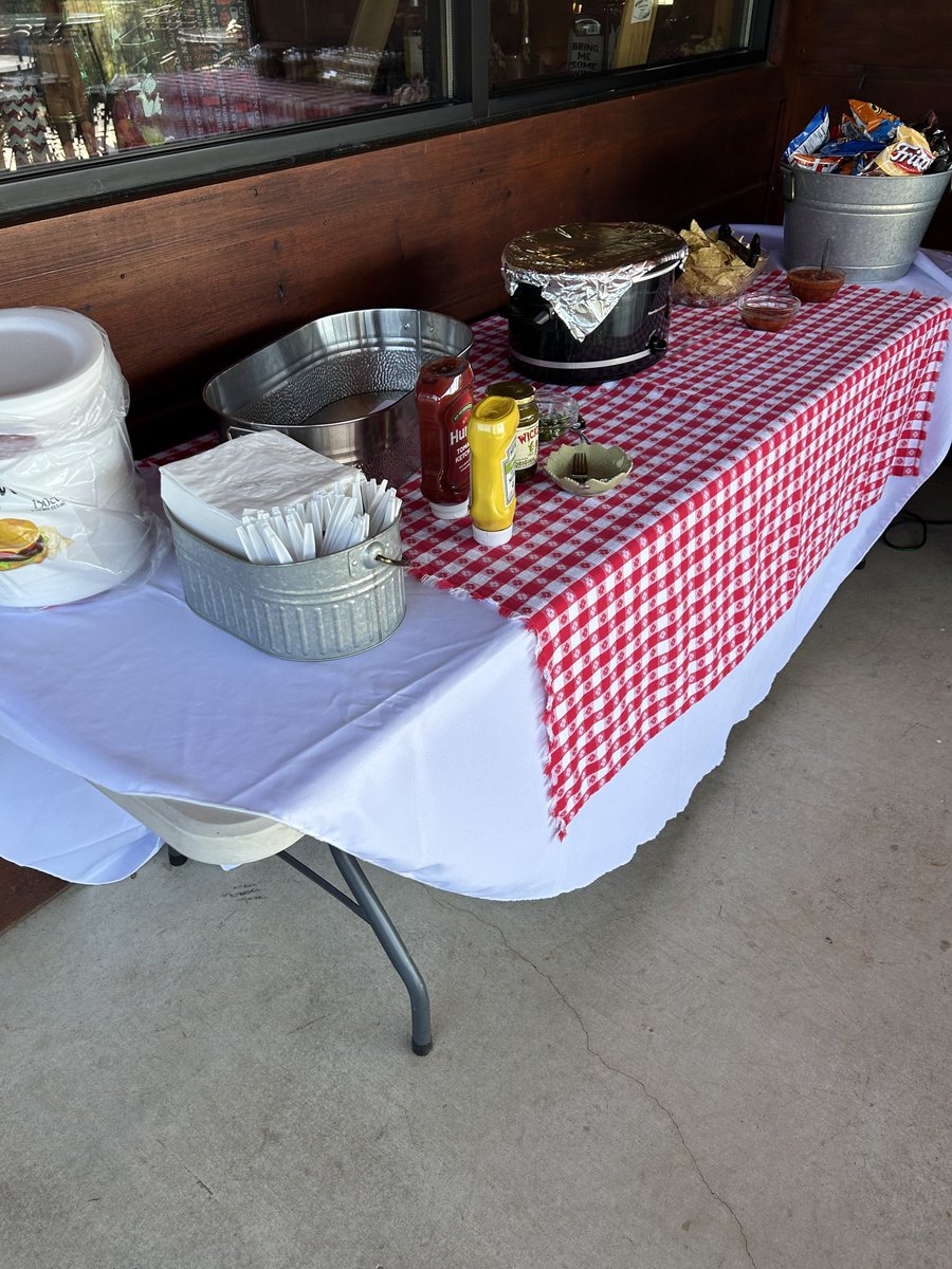 OdomWinery's tweet photo. Come help us celebrate 10 years today! https://t.co/46HFykBbOh