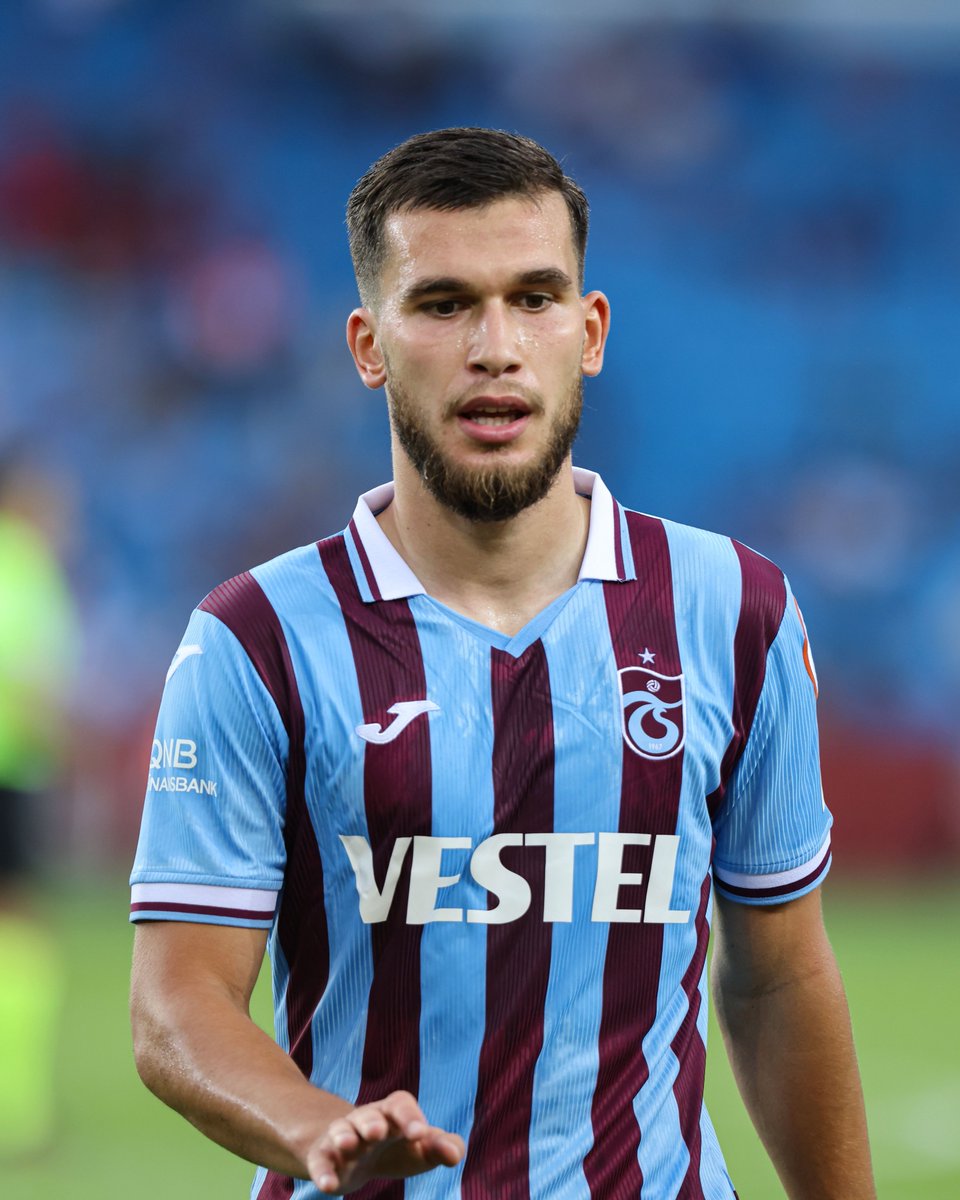 Trabzonspor's tweet photo. 📸 Maçtan kareler
#TSvPS https://t.co/nYhvIoKyiT