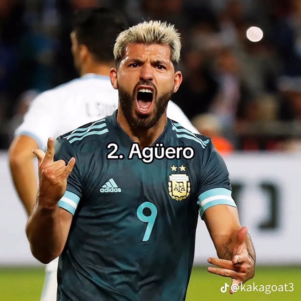 Messifraud12's tweet photo. @_DownTerrible @double_dragon71 @shivi3008 @AFC_Tolu @FredHabib1 @lanrrrre https://t.co/YyvvYMD6Gj