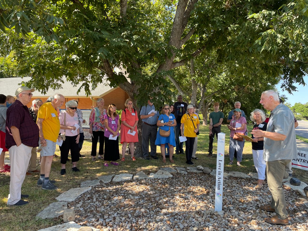 SanGabrielUU's tweet photo. A Peace Pole has been installed and dedicated on our church property. It is an internationally-recognized symbol of the hopes and dreams of an entire human family, standing vigil in silent prayer for peace on earth. https://t.co/NYNPbw1OzC