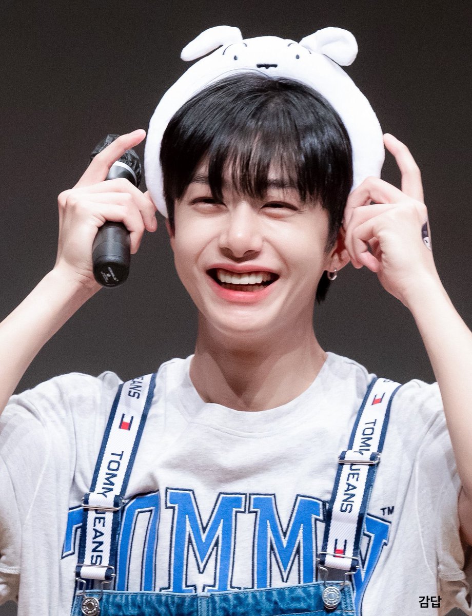 취향의 형원🎗 tweet media