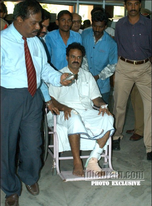 F7SH46sWAAAmSIz?format=jpg&name=small