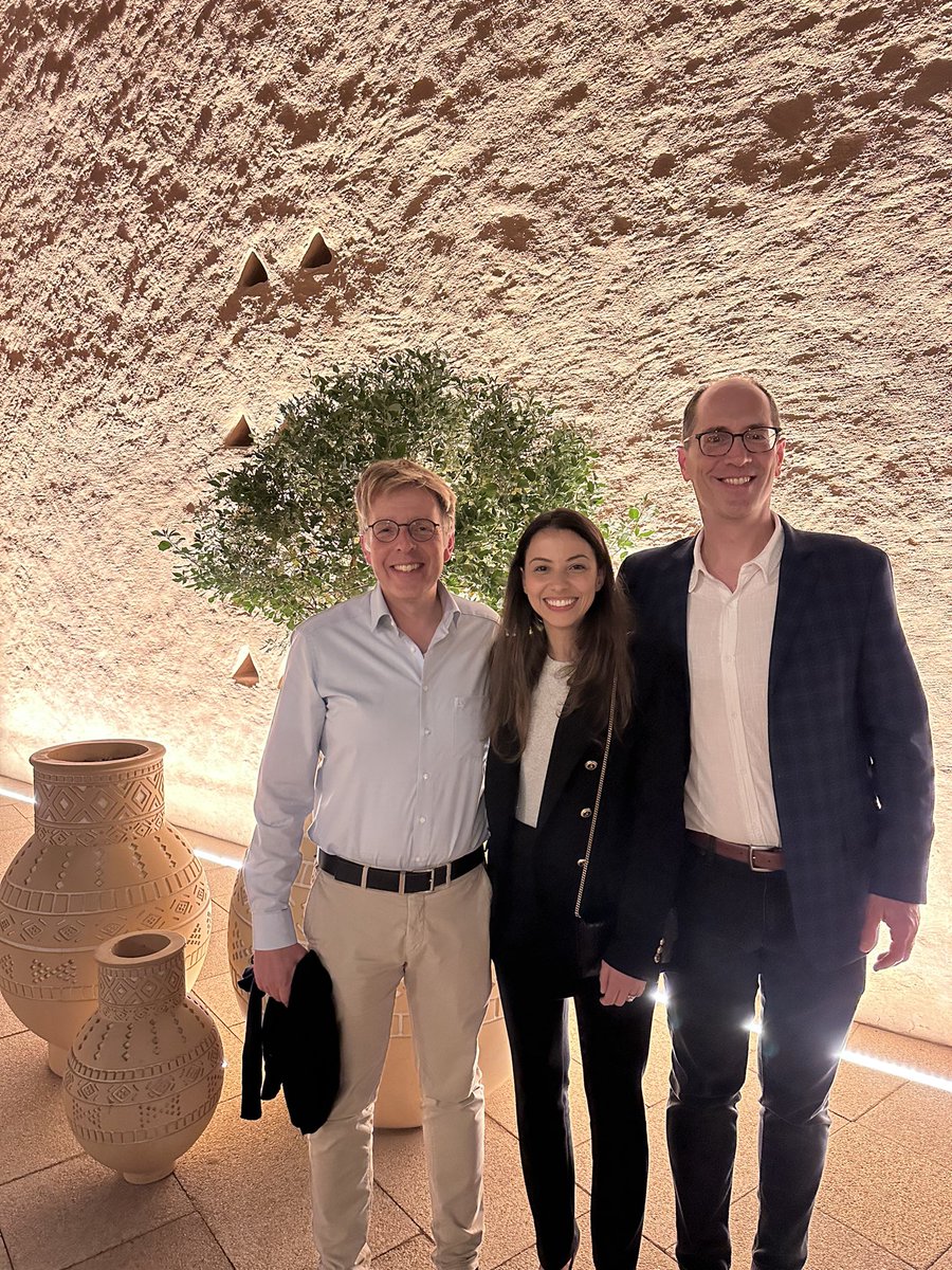 SaraElOualiMD's tweet photo. Fantastic @SaudiGastro #IBDmasterclass meeting coming to an end - was wonderful catching up with mentors & friends. Til’ we meet again! @Badr_AlBawardy @MRegueiroMD @nahlaassam5 @QariYousef @TAlameel @ma7mos https://t.co/YC5Vrd1thj