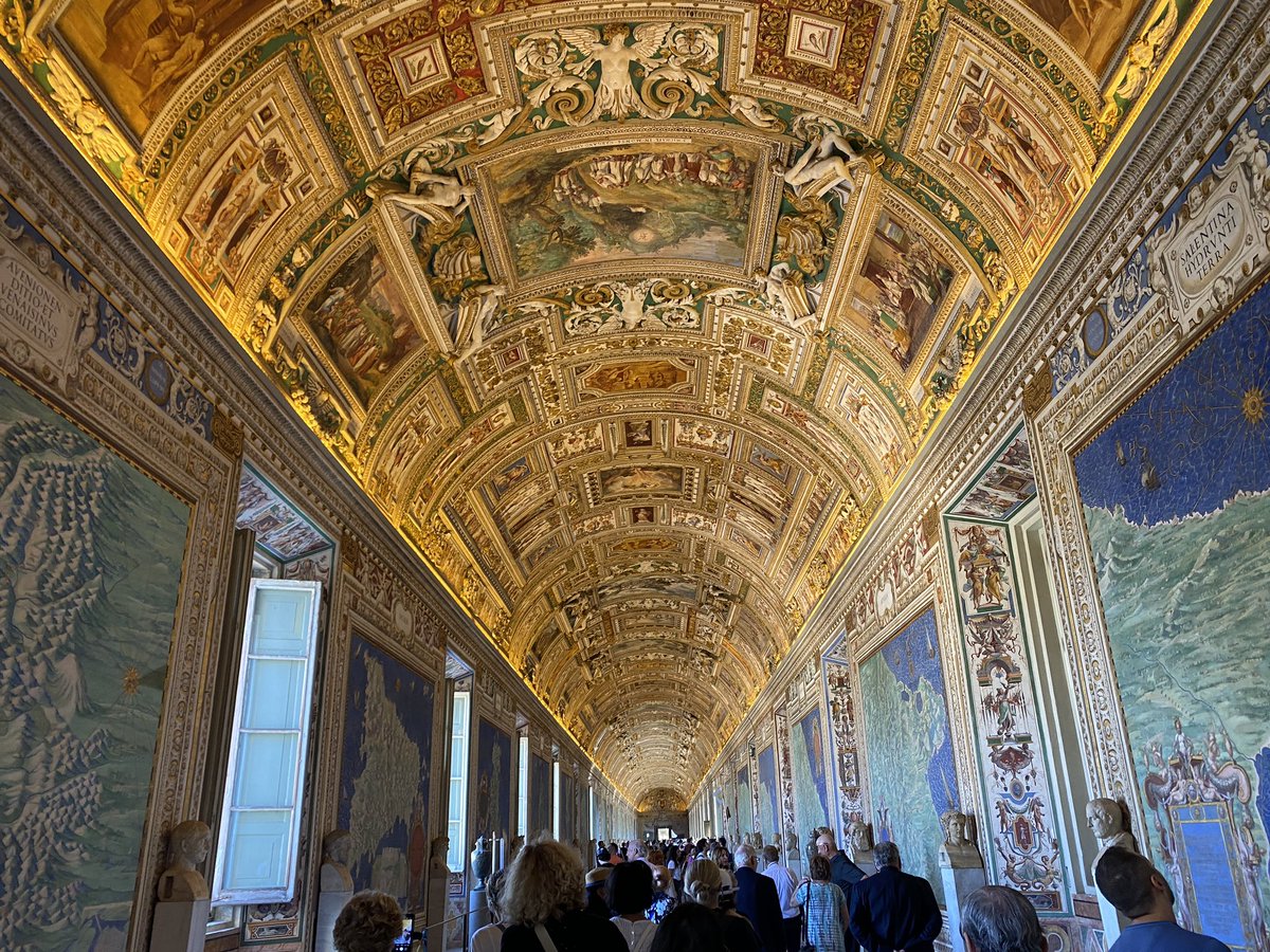 yu_ri_ch's tweet photo. 昨日の夜イタリアに到着して今日はローマ観光しました！！ https://t.co/A4JrQ7CAK7