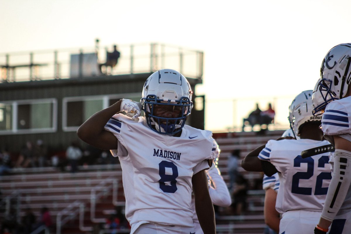 madcofootball's tweet photo. Jeremiah Brown rushes for 416 yards Friday night against Westmoreland County to break Madison County’s rushing yards in game record set by Raymond Kirkley (313 yards). Congrats JB! Way to go oline and team!! https://t.co/H1KfflF4eH