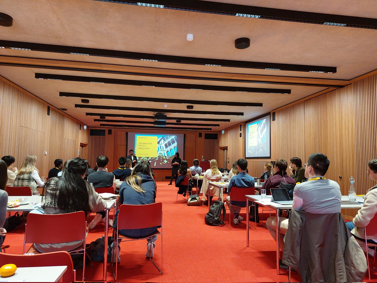 Christos Genakos tweet media