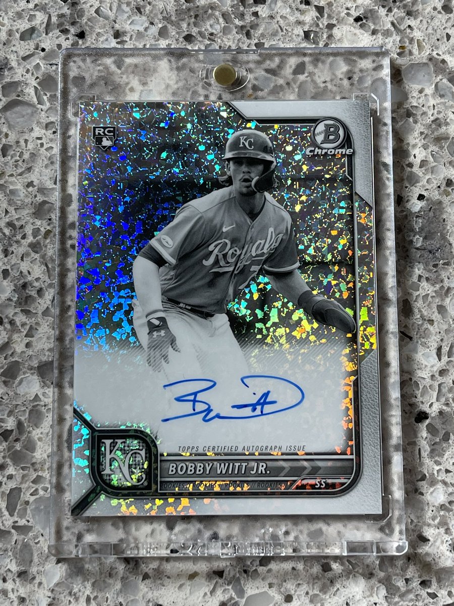 I’m honor of <a href="/BwittJr/">Bobby Witt Jr</a> securing his first 30 💥💣 Home Run season, let’s post some of his cards we’re thankful for in this thread! 

(If he steals his 50th base today (currently stuck on 49) I will give away a BWJ Rookie card to several random people that RT or comment/post)