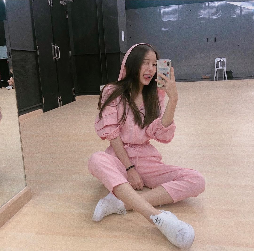 𝙻es juro que este #𝗧𝕏𝗧໑解放 me dejó muy impactada cuando salió, espero que #𝐇𝑦𝑢𝑛𝚜𝑢ャ𝒦𝑦𝑙𝚎 pronto saquen más « 𝙼𝙸𝚇 &amp; 𝙼𝙰𝚇 » los demás chiquitos para de igual manera darles todo mi apoyo.

ᓚᘏᗢ 𝕟yang — #𝚝ōru 🐈