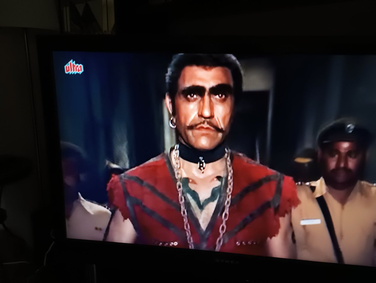 gauravsabnis's tweet photo. Rain spoiled outdoors plans so thought hey, let me see if one of my favorite childhood movies still holds up!
#HeroLive. 1983 movie directed by Subhash Ghai.
Starts with a crisp perp walk that introduces us to the intimidating Pasha. Few had the gravitas of Amrish Puri! https://t.co/fyFq8raWdQ