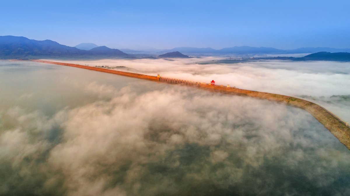 ⛰️⛰️⛰️Spend your #holiday on a road trip to #Dongfang, and appreciate the beauty of 🌳forests, rivers and 🌊🌊lakes along the way. Slow down and enjoy this healing journey.🤩🤩
#HolidayDestination #BestViewOnTheRoad