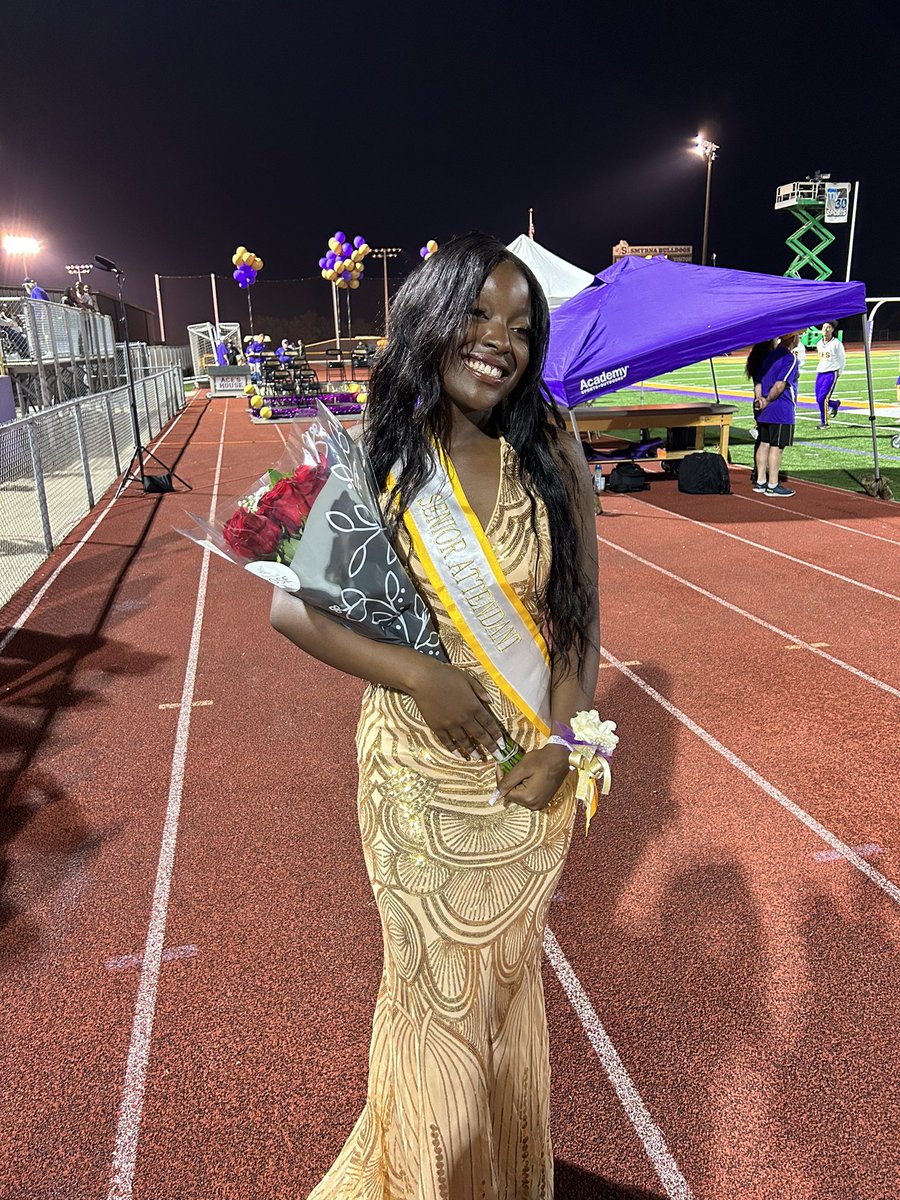 being a teacher brings its challenges, but seeing these kids grow up into beautifully amazing people is the icing on the cake💜💛 #onlyoneshs