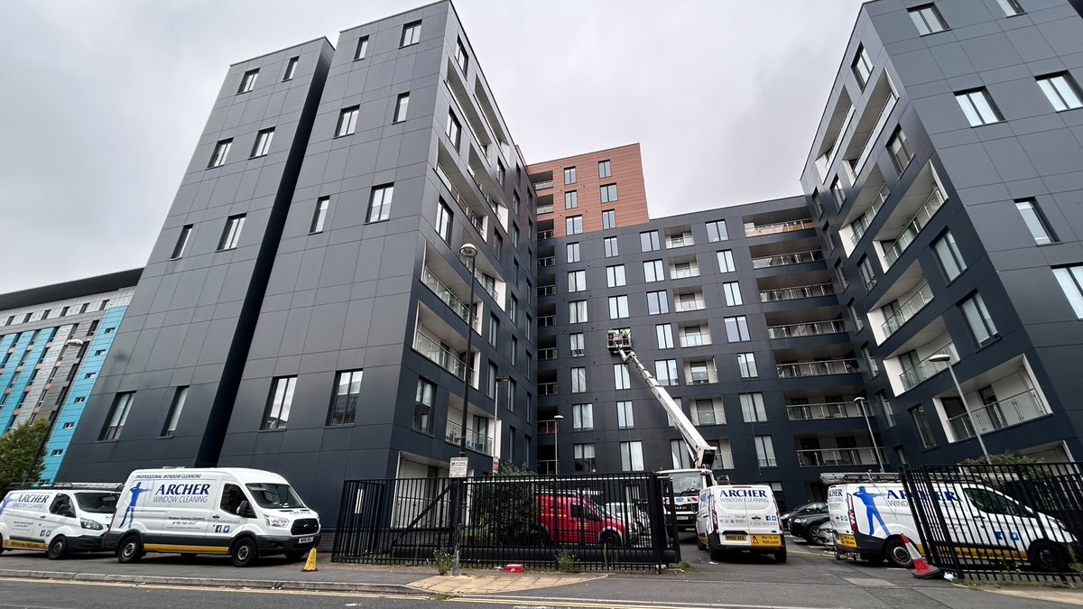 WindowCleanManc's tweet image. Our window cleaning teams where in Manchester today.

⭐️ COMMERCIAL WINDOW CLEANING SPECIALISTS ⭐️

We provide Free Quotes - ☎️ 0161 870 6503

#Manchester @ILoveMCR @ManchesterRTs @Manchester_RT