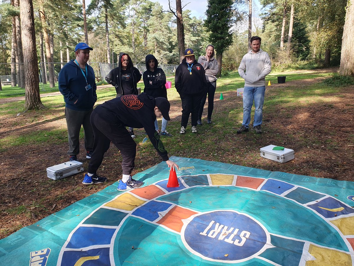 YC_DaVinci's tweet photo. We went on a trip to Go Ape at Haldon Forest and completed the Treetop Challenge 🌳 and played some outdoor games! #trip #teambuilding #challenge #students https://t.co/2YHdW6BfWC