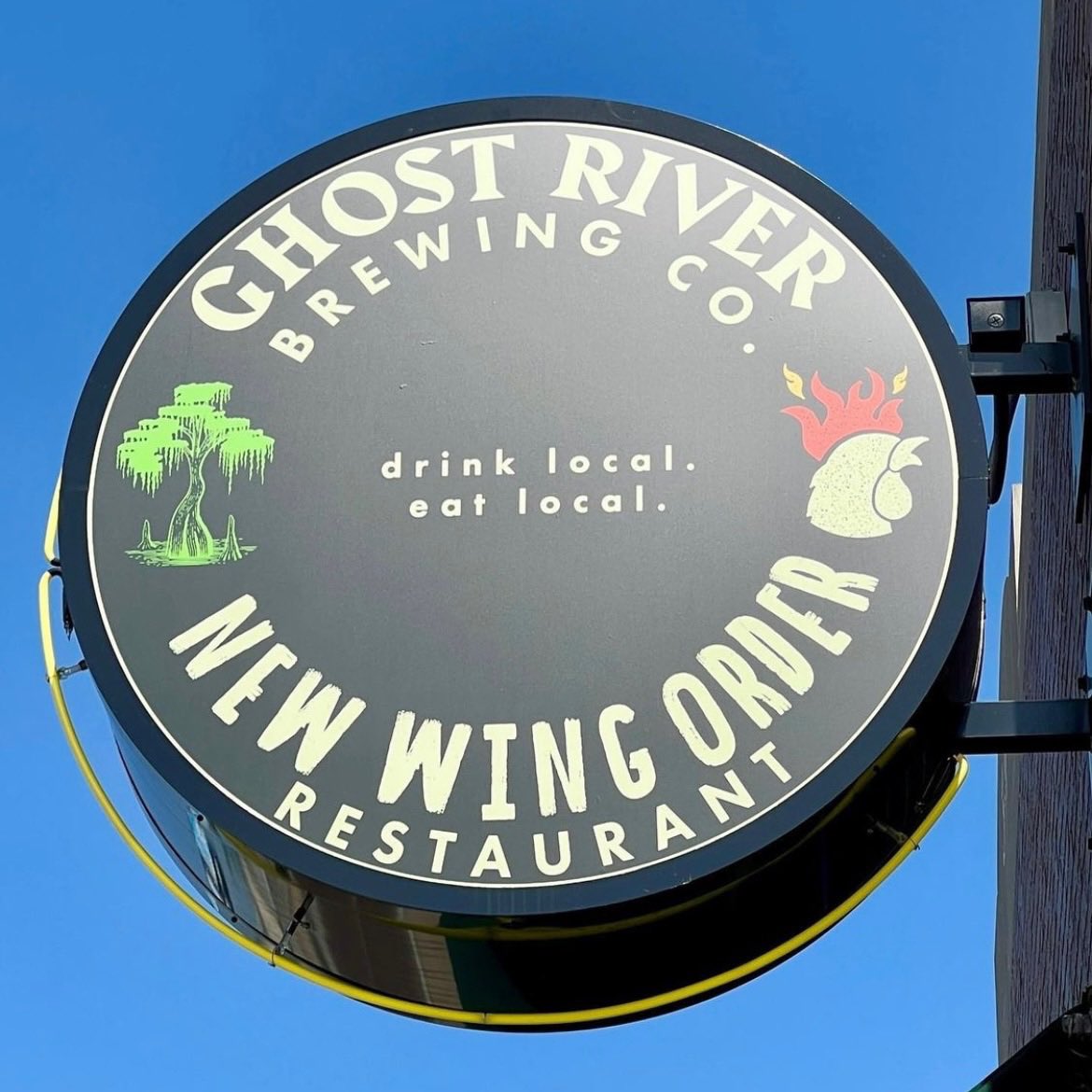The restaurant (341 Beale St) 12:00-10:00pm and the @GhostRiverBrew taproom and beer garden open until 12:00am today. 

#Choose901 #Memphis #MemphisEats #901Eats #Wings #HotWings #ChickenWings #EatLocal #DrinkLocal #Catering #ILoveMemphis #EdibleMemphis #BestOfMemphis