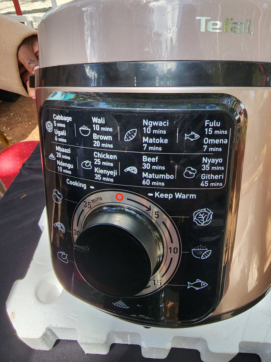 ValNgugi's tweet photo. There's a company working with Tefal to localize this electric pressure cooker and I think it's awesome! https://t.co/ZQypeIIDz5