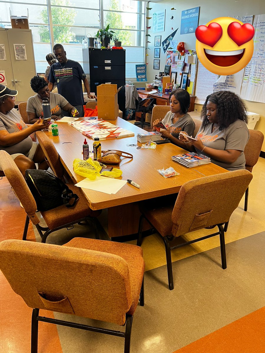 StepUpForAction's tweet photo. First day of early voting!!! #geauxvote https://t.co/fuQ1M0ZTDZ