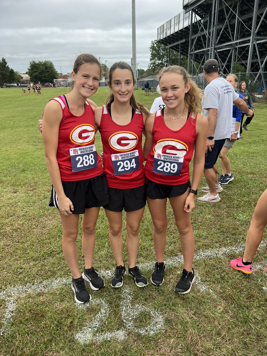 GoochlandXC's tweet photo. Excellent morning of running today.  Lot’s of fast times and PR’s at the Patrick Henry Invitational!  Go Bulldogs! https://t.co/z3KoSB7WNL