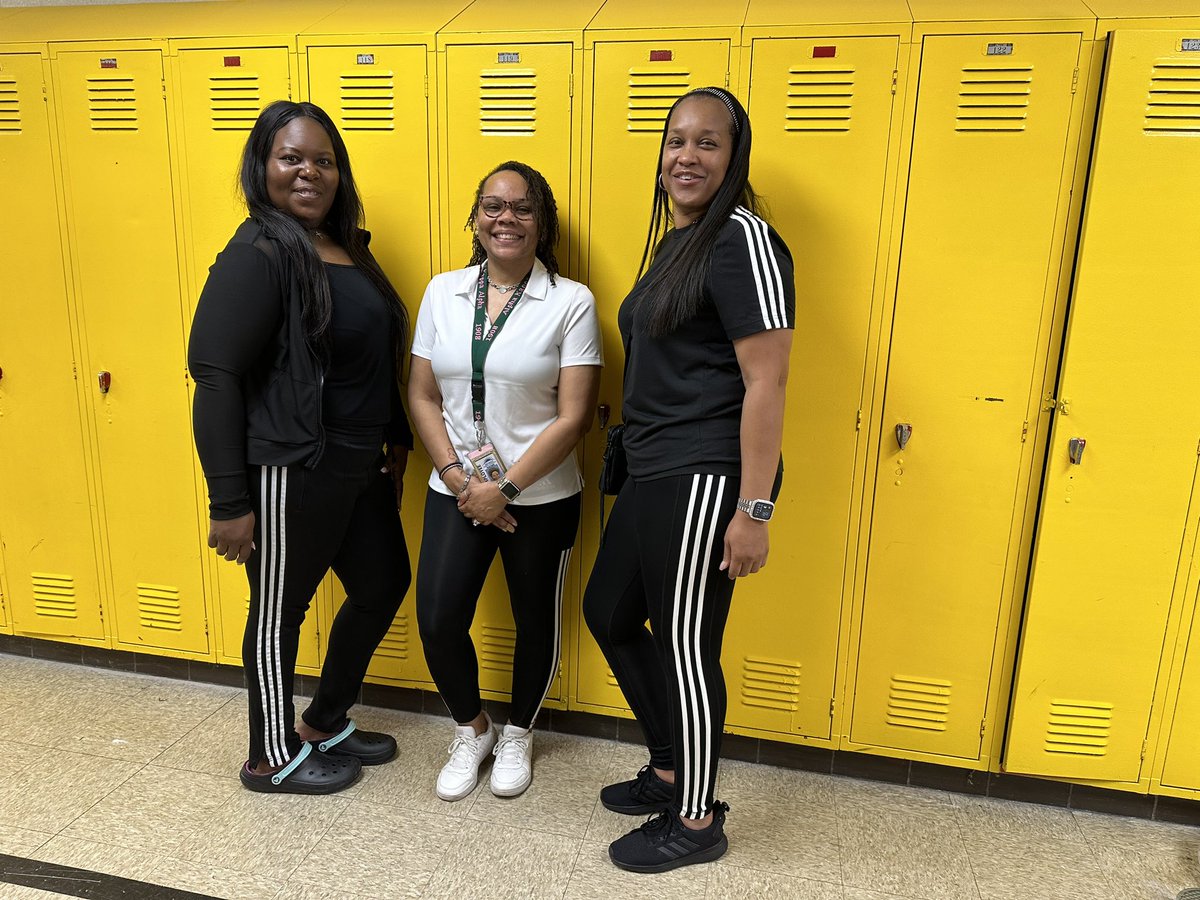 And just like that we dressed alike🥰 #dpscd #pdday2023