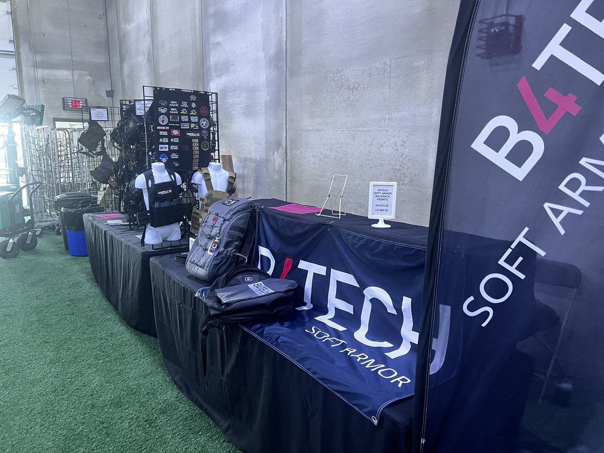 scstevens333's tweet image. Here is our booth. Come out this weekend and see the deals we have. #gun #2A #gunshows #guns