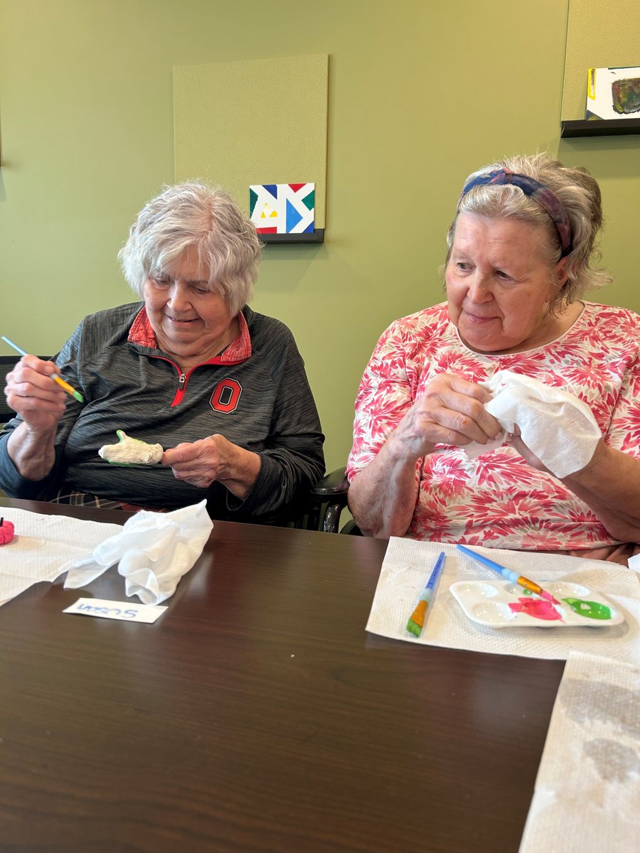 NorwichSprings's tweet photo. One of our crafts this week was sculpting these colorful cactuses out of air-dry clay! Our residents were thrilled with their finished projects 😁 🌵 🎨 

#SeniorLiving #ArtsandCrafts #LiveWithTrilogy https://t.co/a8QVhjQqct