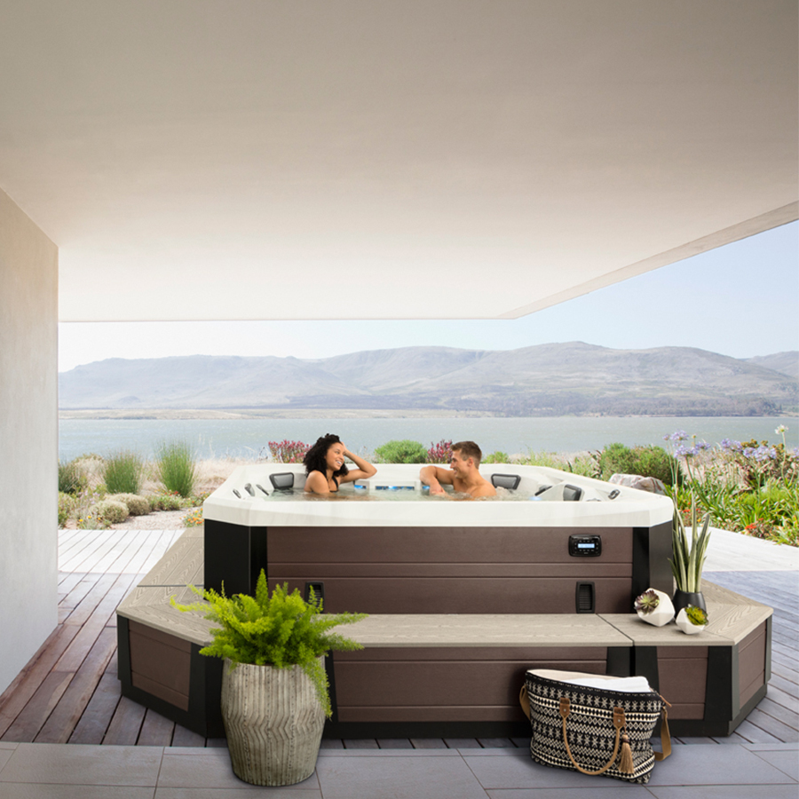 Saturdays are meant for soaking.
bit.ly/2lzcjID