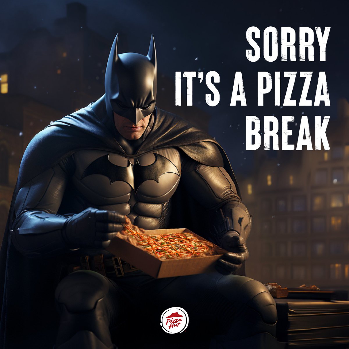 الجوع مو كافر بس البيتزا مايصير تبرد 🍕😋👈🏼👉🏼
Seems we know what's Batman’s periority 😋🍕
