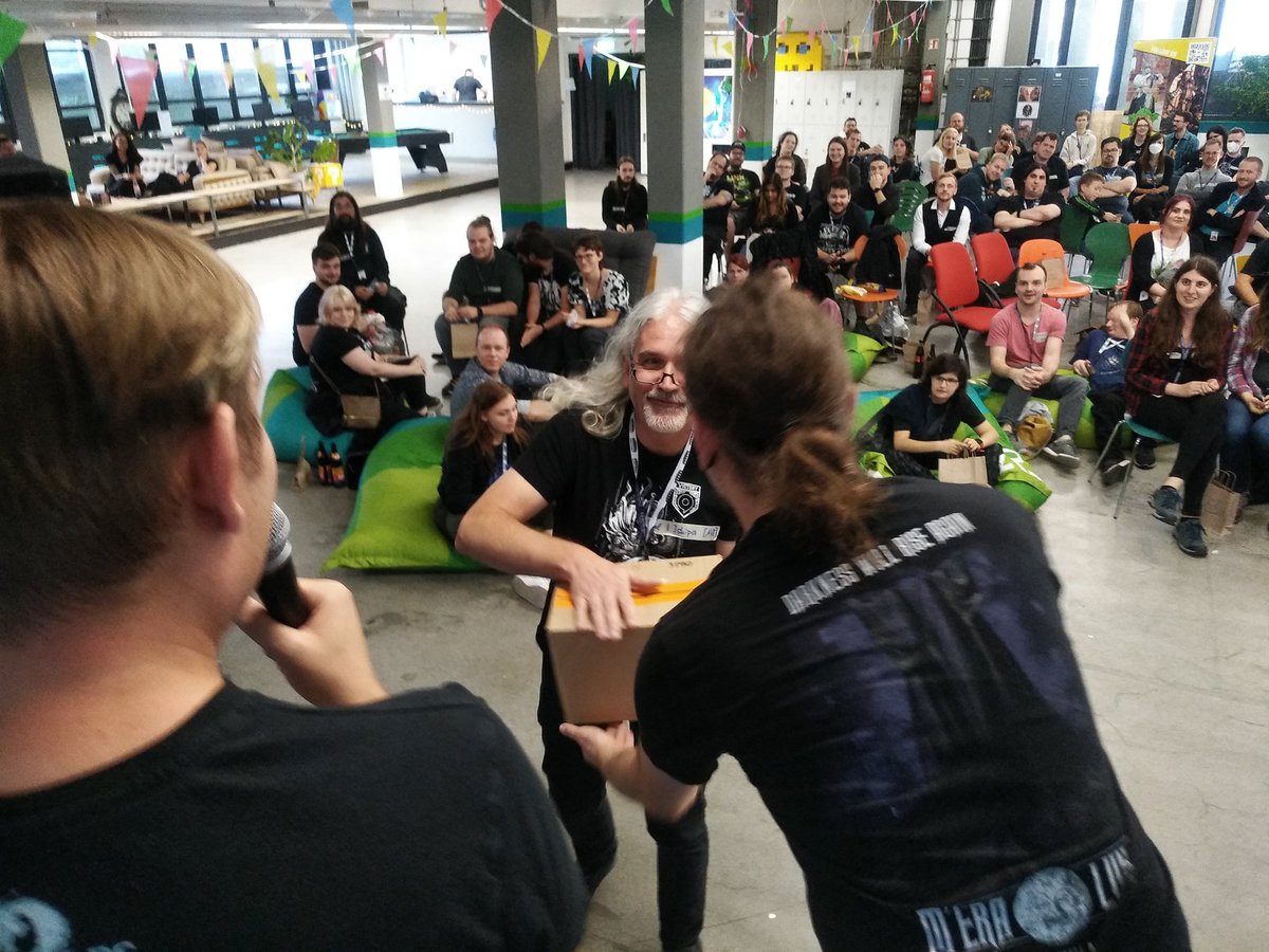 Der letzte Preis ist eine Figur von Cerus aus #GW2SotO. 

Herzlichen Glückwunsch an alle GewinnerInnen. 

#Foostival2023